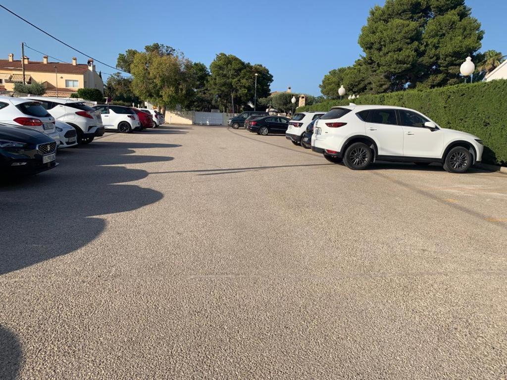 Apartamento Con Piscina Y Parking El Campello Exteriör bild
